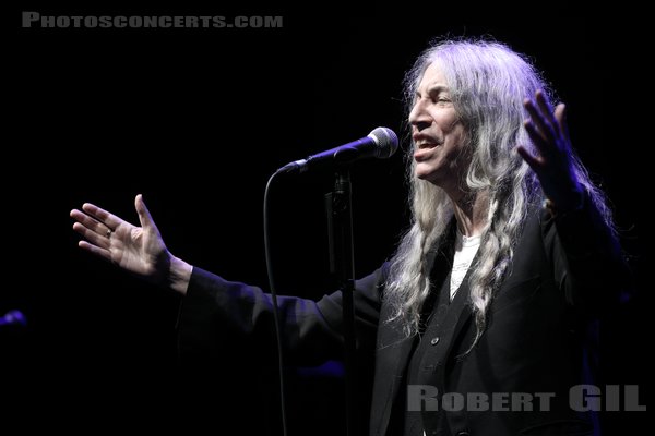 PATTI SMITH - 2021-10-08 - PARIS - Grand Rex - 